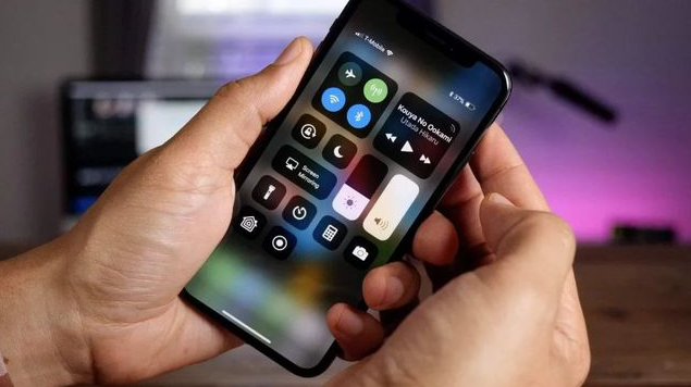 钢城苹果手机维修分享iPhone 12信号差怎么办 